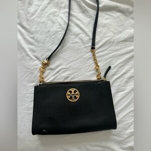 Tory Burch chain link crossbody leather logo bag